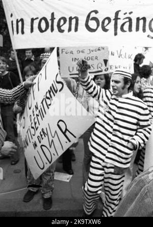 La visite du chef d'Etat et chef du parti soviétique Leonid Brejnev à Bonn du 18-22 au 28 mai 1973 a été un pas vers l'apaisement des tensions dans l'est-Ouest Banque D'Images