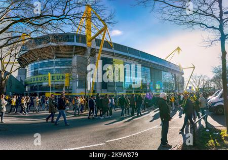 Signal Iduna Park. Stade de football du Borussia Dortmund Banque D'Images