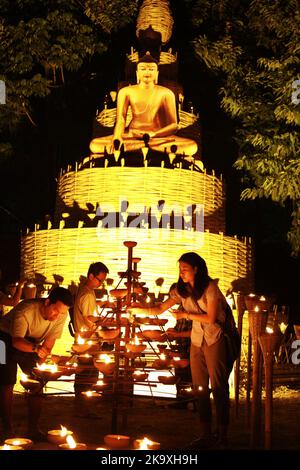 Célébration du festival de Loi Kratong (Yi Peng) à Chiang Mai, Thaïlande Banque D'Images