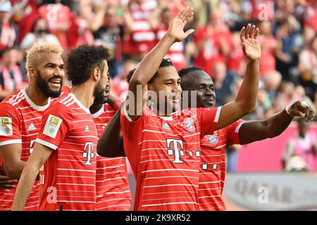 Munich, Allemagne. 29th octobre 2022. Goaljubel collectif de gauche : Eric Maxim Choupo-Mosing (FC Bayern Munich), Noussair Mahraoui (FC Bayern Munich), Serge GNARY (FC Bayern Munich), Sadio MANE (FC Bayern Munich), jubilation, joie, enthousiasme, action. Football 1st Bundesliga saison 2022/2023, 12th match, matchday12, FC Bayern Munich - 1.FSV FSV Mainz 05 6-2 on 29.10.2022, ALLIANZAREN A. ? Credit: dpa/Alay Live News Banque D'Images