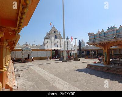 30 octobre 2022, temple Shreenath Mhaskoba, le temple a des dizaines d'histoires mythologiques sculptées sur ses murs, Kodit, près de Saswad, Inde Banque D'Images