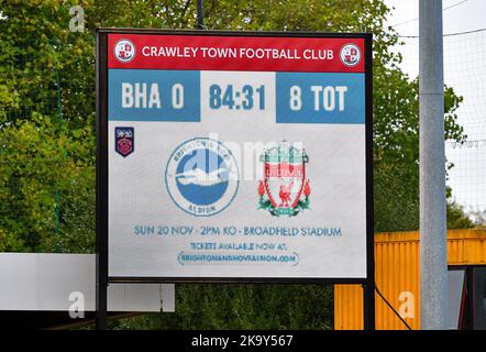 Brighton, Royaume-Uni. 30th octobre 2022. Le tableau de bord montre une victoire convaincante pour Tottenham Hotspur à la suite du match de Super League féminin FA entre Brighton & Hove Albion et Brighton & Hove Albion Women à l'Amex on 30 octobre 2022 à Brighton, en Angleterre. (Photo de Jeff Mood/phcimages.com) Credit: PHC Images/Alamy Live News Banque D'Images