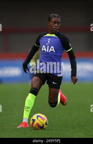 Crawley, Royaume-Uni. 30th octobre 2022. Jessica Naz de Tottenham lors du match de Super League féminin de la FA entre Brighton & Hotetenham Albion et Tottenham Hotspur au stade Broadfield de Crawley. 25th mars 2022 crédit : James Boardman/Alamy Live News Banque D'Images