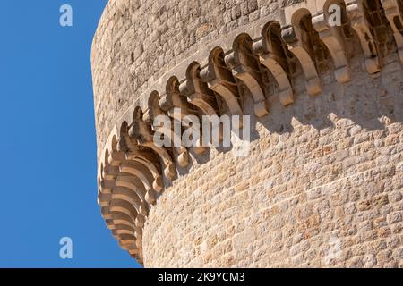 DUBROVNIK, CROATIE, EUROPE - la Tour Minceta dans la ville fortifiée de Dubrovnik sur la côte de la Dalmation. Banque D'Images