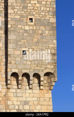 Détails du bâtiment médiéval Forteresse de Nehaj dans la vieille ville de Senj, destination touristique sur la mer Adriatique, Croatie Banque D'Images