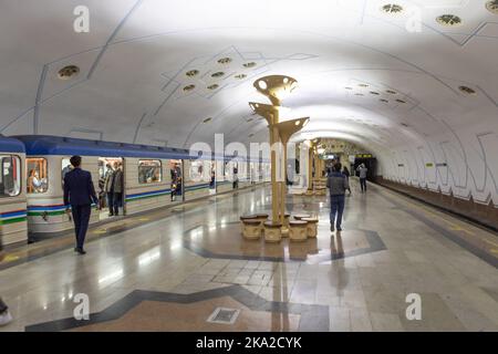 Station de métro Bodomzor. Tachkent, Ouzbékistan Banque D'Images