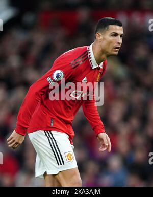 Cristiano Ronaldo de Manchester United s'échauffe avant le match de la Premier League à Old Trafford, Manchester. Date de la photo: Dimanche 30 octobre 2022. Banque D'Images