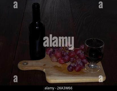 Raisin rouge encore la vie avec le vin Banque D'Images