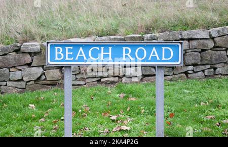 Un panneau pour la Beach Road à Rotten Row, Merseyside, Royaume-Uni, Europe Banque D'Images