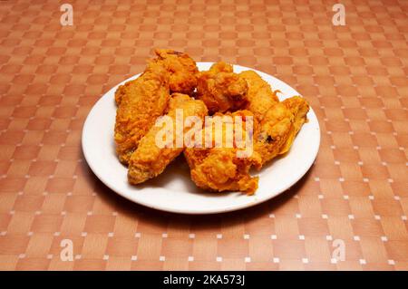 Plat de cuisine américaine connu sous le nom d'ailes de poulet Banque D'Images