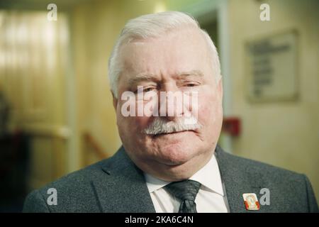 OSLO, Norvège 20150519. Lech Walesa, lauréat du prix Nobel de la paix et ancien président de Pologne, arrive un séminaire sur la démocratie en Europe est en déclin. Photo: Cornelius Poppe / NTB scanpix Banque D'Images