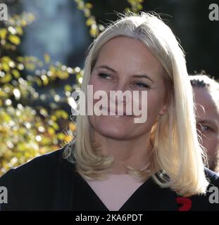 TORONTO, CANADA 20161109. La princesse Mette-Marit de la Couronne lors de sa visite au parc Little Norway, à Toronto, au Canada, mercredi. Le couple du Prince héritier est en visite officielle au Canada. Foto: Lise Aaserud / NTB scanpix Banque D'Images