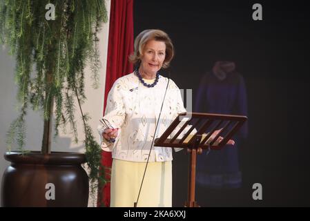 20170704. Reine Sonja de Norvège 80th anniversaire. La reine Sonja KunstStall (écurie d'art) ouvre dans les anciens bâtiments stables du château à l'anniversaire de la reine de 80th.les bâtiments sont situés dans le parc du château, et n'ont pas été mis à la disposition du public plus tôt. Photo: Lise Aaserud / NTB scanpix Banque D'Images