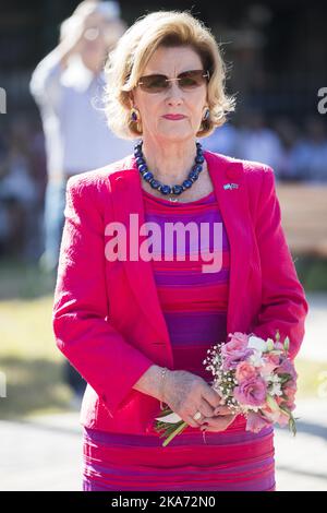 Buenos Aires, Argentine 20180307. La reine Sonja lors d'une visite de la Plaza de Noruega récemment restaurée à Buenos Aires mercredi. Photo: Heiko Junge / NTB scanpi Banque D'Images