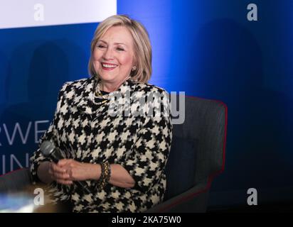 OSLO, Norvège 20190308. L'ancienne secrétaire d'État américaine, la sénatrice et la première dame Hillary Rodham Clinton à la BI Norwegian Business School en tant que conférencier principal lors d'une conférence internationale sur la participation des femmes à la vie professionnelle. Photo: Berit Roald / NTB scanpix Banque D'Images