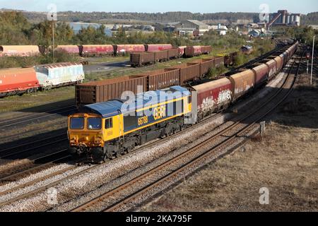 GB Railfreight Class 66 loco 66788 'locomotion 15' transporte le service 6H15 d'Immingham à Drax via Scunthorpe le 25/10/22. Banque D'Images