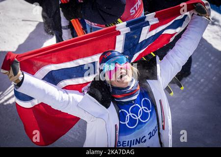 Zhangjiakou, Chine 20220220. Thérèse Johaug termine sa carrière olympique en remportant l'or sur les 30 kilomètres lors des Jeux olympiques d'hiver de Beijing en 2022. Photo: Heiko Junge / NTB Banque D'Images