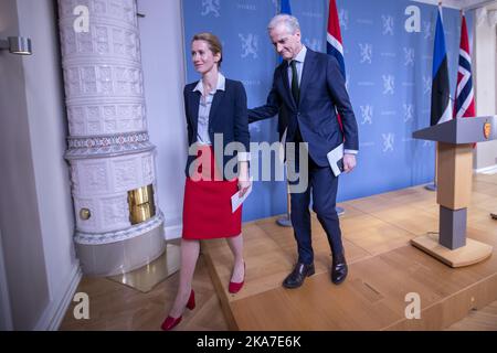 Oslo 20220406. Le Premier ministre norvégien Jonas Gahr Stoere (Parti travailliste) rencontre mercredi le Premier ministre estonien Kaja Kallas dans la résidence du Stoere. Les sujets de la réunion comprennent la guerre en Ukraine, la sécurité et la défense et la transition vers l'énergie verte. Photo: Javad Parsa / NTB Banque D'Images