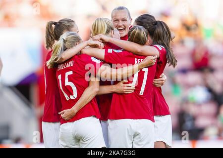 Brighton, Angleterre 20220707. L'équipe norvégienne salue un but de Julie Blakstad lors du match de football entre la Norvège et l'Irlande du Nord au stade St. Mary's de Southampton. Photo: Terje Pedersen / NTB Banque D'Images