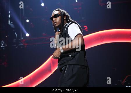 Los Angeles, États-Unis. 01st novembre 2022. (FICHIER) Migos Rapper Takeoff Dead sur 28. Le rappeur de Migos Takeoff a été tué lors d'une fusillade en début de matinée sur 1 novembre 2022 à Houston, Texas, rapportent plusieurs points de vente. LOS ANGELES, CALIFORNIE, États-Unis - JUIN 22 : le rappeur américain Takeoff (Kirshnik Khari ball) du trio de hip hop Migos se produit lors de l'expérience de PARI annuelle 7th à L.A. PRÉSENTATION EN DIRECT par Coca-Cola - jour 3 au Staples Center sur 22 juin 2019 à Los Angeles, Californie, États-Unis. (Photo de Xavier Collin/image Press Agency) Credit: Image Press Agency/Alay Live News Banque D'Images