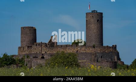 Une belle vue sur le château de Munzenberg dans le Wetteraukreis, Hesse, Allemagne Banque D'Images