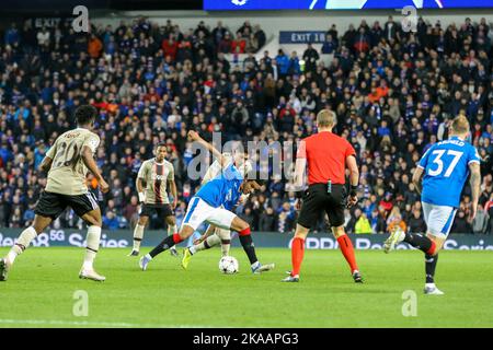 Glasgow, Royaume-Uni. 01st novembre 2022. Les Rangers ont joué à Ajax dans le groupe de la Ligue des champions de l'UEFA Un six jour de match au stade Ibrox, la maison des Rangers. La note finale a été Rangers 1, Ajax 3. Tavernier a marqué pour les Rangers d'une pénalité (87 minutes) et les buteurs pour Ajax étaient Berghuis (4 minutes), Kudus (29 minutes) et Fernandes da Conceigao (89 minutes). Les Rangers sont maintenant éliminés de la compétition. Crédit; crédit: Findlay/Alamy Live News Banque D'Images