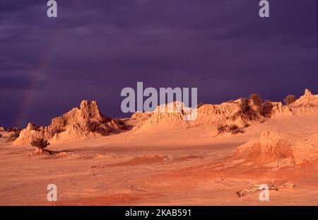 PARC NATIONAL DE MUNGO, NOUVELLE-GALLES DU SUD, AUSTRALIE. Banque D'Images