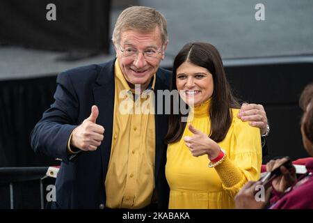 Detroit, Michigan, États-Unis. 29th octobre 2022. Le congressin Haley Stevens (R) assiste au rallye. Les démocrates du Michigan tiennent un rassemblement de sortie du vote pour le gouverneur Gretchen Whitmer avec le président Barack Obama avant les élections de mi-mandat de 2022. (Image de crédit : © Dominick Sokotooff/SOPA Images via ZUMA Press Wire) Banque D'Images