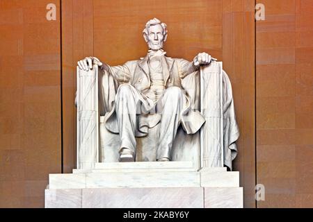 Statue de l'AbrahamLincoln dans Memorial à Washington Banque D'Images