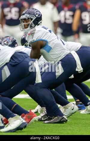 Le quarterback des Tennessee Titans Malik Willis (7) appelle les signaux lors du match de football de la NFL entre les Tennessee Titans et les Houston Texans sur su Banque D'Images