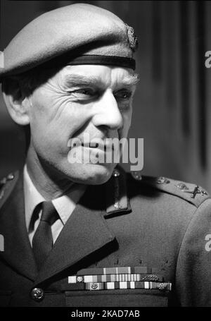 Général Sir Peter Edgar de la Cour de la Billière ancien officier de l'armée britannique, directeur de SAS pendant le siège de l'ambassade iranienne et commandant en chef des forces britanniques pendant la guerre du Golfe. Photographie de Gilbert Adams / Tony Henshaw Archive Banque D'Images