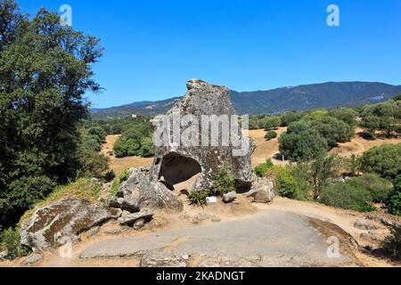 Une formation de roche de granit sculptée sur le site mégalithique de Filitosa (Corse-du-Sud) sur les îles de Corse, France Banque D'Images