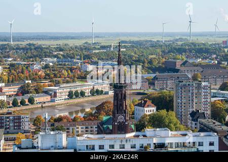 Bremerhaven, Allemagne. 12th octobre 2022. Le centre-ville de Bremerhaven avec le Bürgermeister-Smidt-Gedächniskirche. Credit: Sina Schuldt/dpa/Alay Live News Banque D'Images