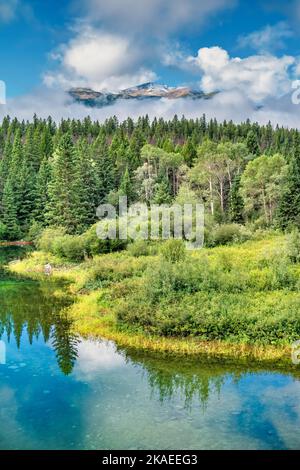 Vallée des cinq lacs dans le parc national Jasper, Rocheuses canadiennes, Alberta, Canada Banque D'Images