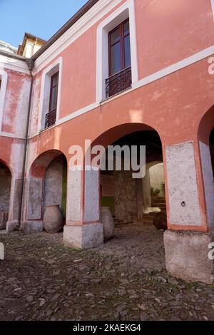 Aritzo, Sardaigne, Italie. La 'Maison de la Divila', ancienne résidence du XVII siècle Banque D'Images