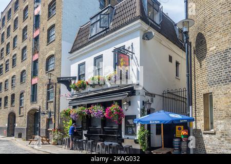 16th Century The Mayflower Pub, Rotherhithe Street, Rotherhithe, The London Borough of Southwark, Greater London, Angleterre, Royaume-Uni Banque D'Images