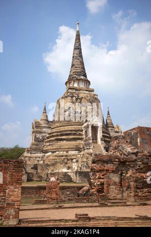 Wat Mahathat dans le parc historique Ayutthaya Ayutthaya Thaïlande Banque D'Images