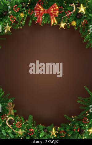3D Illustration , 3D rendu . Décoration de Noël isolée. bordure de vacances, cadre. Baie de houx rouge sur branches de pin. Pour les bannières de célébration, Banque D'Images