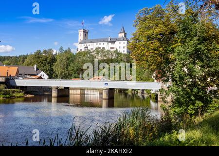 Hrad Rožmberk, Rozmberk nad Vltavou, Jizni Cechy, Ceska republika / château, Rozmberk nad Vltavou, Bohême du Sud, République tchèque Banque D'Images