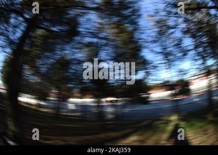 Daniel Ricciardo, pilote australien de Formule 1, de l'écurie Red Bull Formula One au volant de sa voiture au cours du dernier jour des essais de Formule 1 à Barcelone, 4th mars 2016. (Photo de Joan Cros/NurPhoto) *** Veuillez utiliser le crédit du champ de crédit *** Banque D'Images