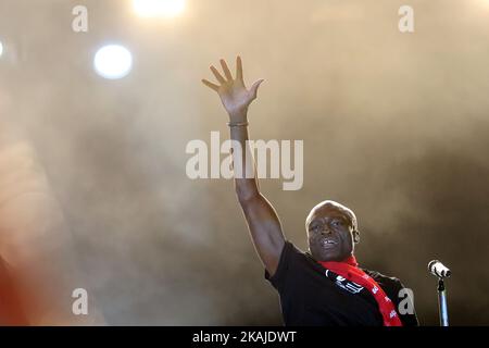 Le chanteur britannique Soul et R&B Seal se produit au festival de musique de jazz EDP Cool à Oeiras, au Portugal, sur 20 juillet 2016. Banque D'Images