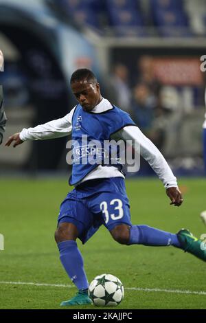 Le défenseur Juventus Patrice Evra (33) lors du match de football de groupe de l'UEFA Champions League n3 LYON - JUVENTUS le 18/10/2016 au Parc Olympique Lyonnais à Lyon, France. (Photo de Matteo Bottanelli/NurPhoto) *** Veuillez utiliser le crédit du champ de crédit *** Banque D'Images