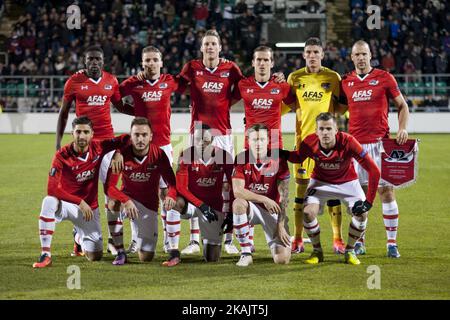 L'équipe d'AZ Alkmaar pose pour la photo lors du match de l'UEFA Europa League Group D entre Dundalk FC et AZ Alkmaar au stade de Tallaght à Dublin, en Irlande, sur 24 novembre, 20016 Banque D'Images