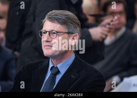 L'ancien ministre français de l'éducation Vincent Peillon, candidat du Parti socialiste aux primaires de gauche, en prévision de l'élection présidentielle française de 2017 lors de la réunion de transition écologique à Paris, en France, le 20 décembre 2016. (Photo de Julien Mattia/NurPhoto) *** Veuillez utiliser le crédit du champ de crédit *** Banque D'Images