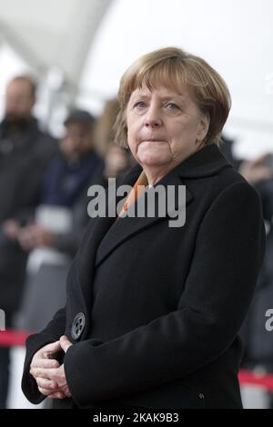 La chancelière allemande Angela Merkel est photographiée alors qu'elle attend l'arrivée du Premier ministre italien Paolo Gentiloni à la Chancellerie de Berlin, en Allemagne, sur 18 janvier 2017. (Photo par Emmanuele Contini/NurPhoto) *** Veuillez utiliser le crédit du champ de crédit *** Banque D'Images