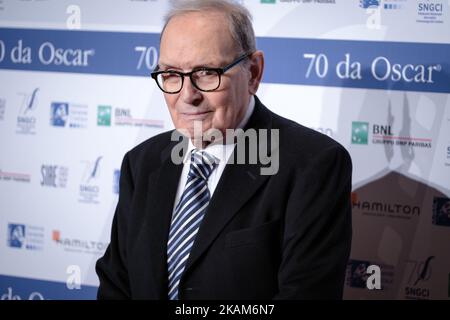 Le compositeur italien Ennio Morricone assiste à un photocall pour le Natri d'Argento 70 ans anniversaire sur 22 mars 2017 à Rome, Italie. (Photo par Luca Carlino/NurPhoto) *** Veuillez utiliser le crédit du champ de crédit *** Banque D'Images