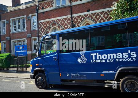 Le duc et les Hollandais de Cambridge ont décidé à leur fils Prince George à l'école de jour Battersea Lonon de Thomas. 28 mars 2017. Prince George s’inscrira comme élève à la privée Thomas’s School de Battersea, dans le sud de Londres, en septembre 2017. 28 mars 2017 (photo de Karyn Louise/NurPhoto) *** Veuillez utiliser le crédit du champ de crédit *** Banque D'Images