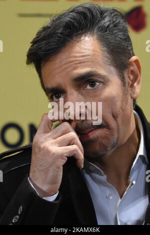 Eugenio Derbez est vu se grattant le nez pendant la conférence de presse pour promouvoir le film "Latino Lover" à l'hôtel St Regis sur 03 mai 2017 à Mexico, Mexique (photo par Carlos Tischler/NurPhoto) *** s'il vous plaît utiliser le crédit du champ de crédit *** Banque D'Images