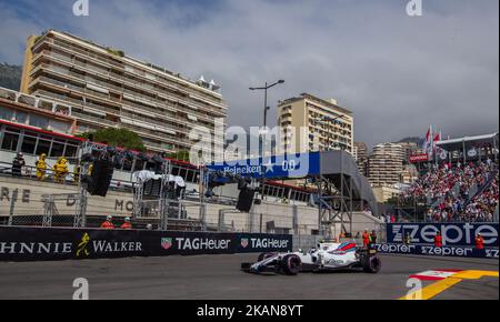 La promenade de lance du Canada et le pilote de Williams Martini se déroule pendant la séance d'entraînement sur le Grand Prix de Monaco de Formule 1 sur 25 mai 2017 à Monte Carlo, Monaco. (Photo de Robert Szaniszló/NurPhoto) *** Veuillez utiliser le crédit du champ de crédit *** Banque D'Images