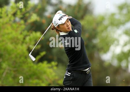 Minjee Lee, d'Australie, est en tête du troisième tee lors du deuxième tour du championnat Volvik de la LPGA au country club de Travis Pointe, Ann Arbor, MI, États-Unis vendredi, 26 mai, 2017. (Photo de Jorge Lemus/NurPhoto) *** Veuillez utiliser le crédit du champ de crédit *** Banque D'Images